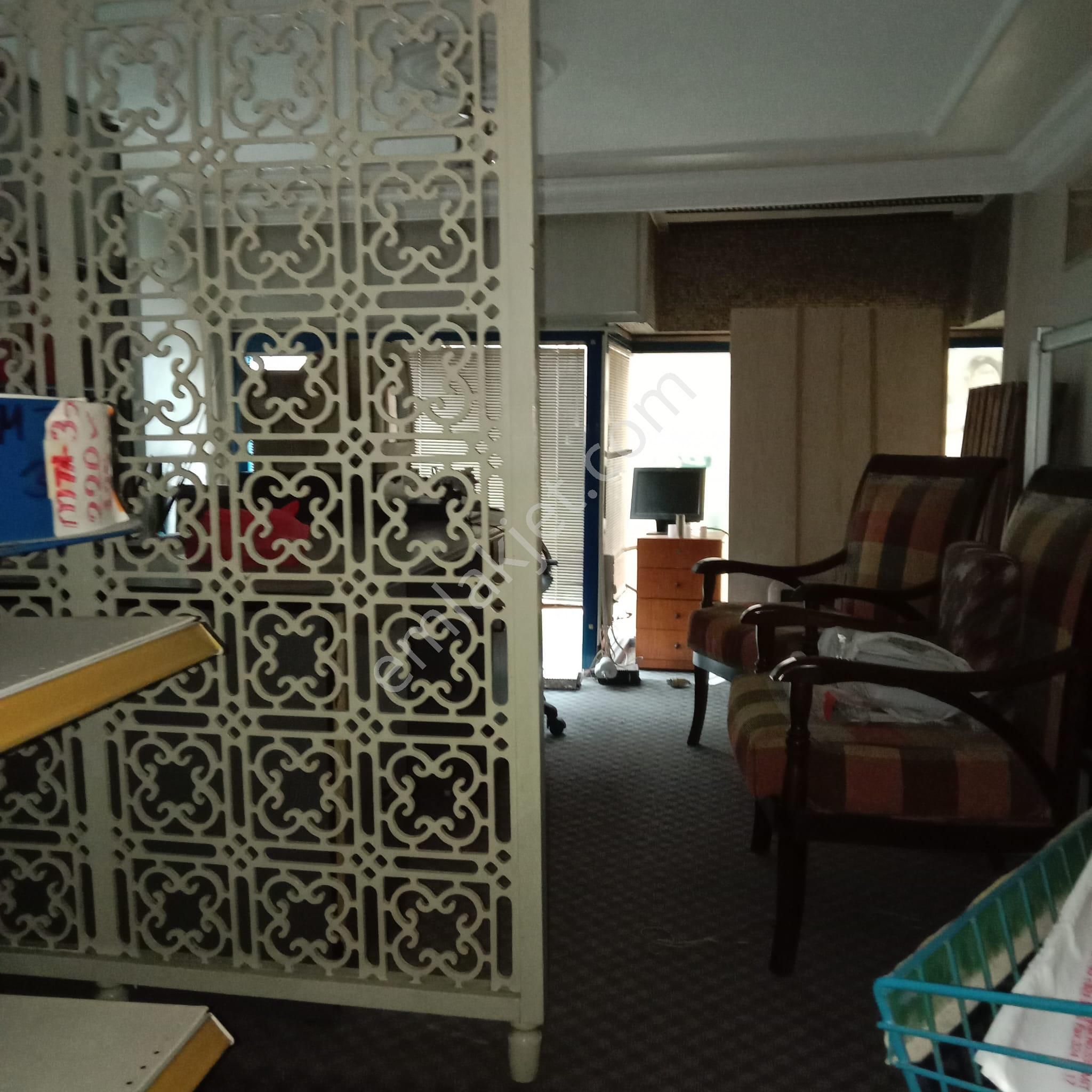 İzmit Merkez | İnönü Caddesi Üzeri Satılık 2 Katlı Dükkan - Görsel 12