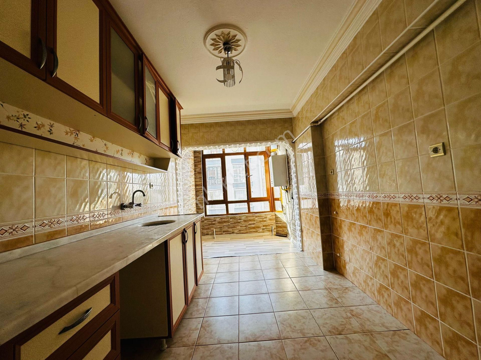 Kalecik Emlak'tan Satılık Hastahane Yakını Cehpesi Açık Daire