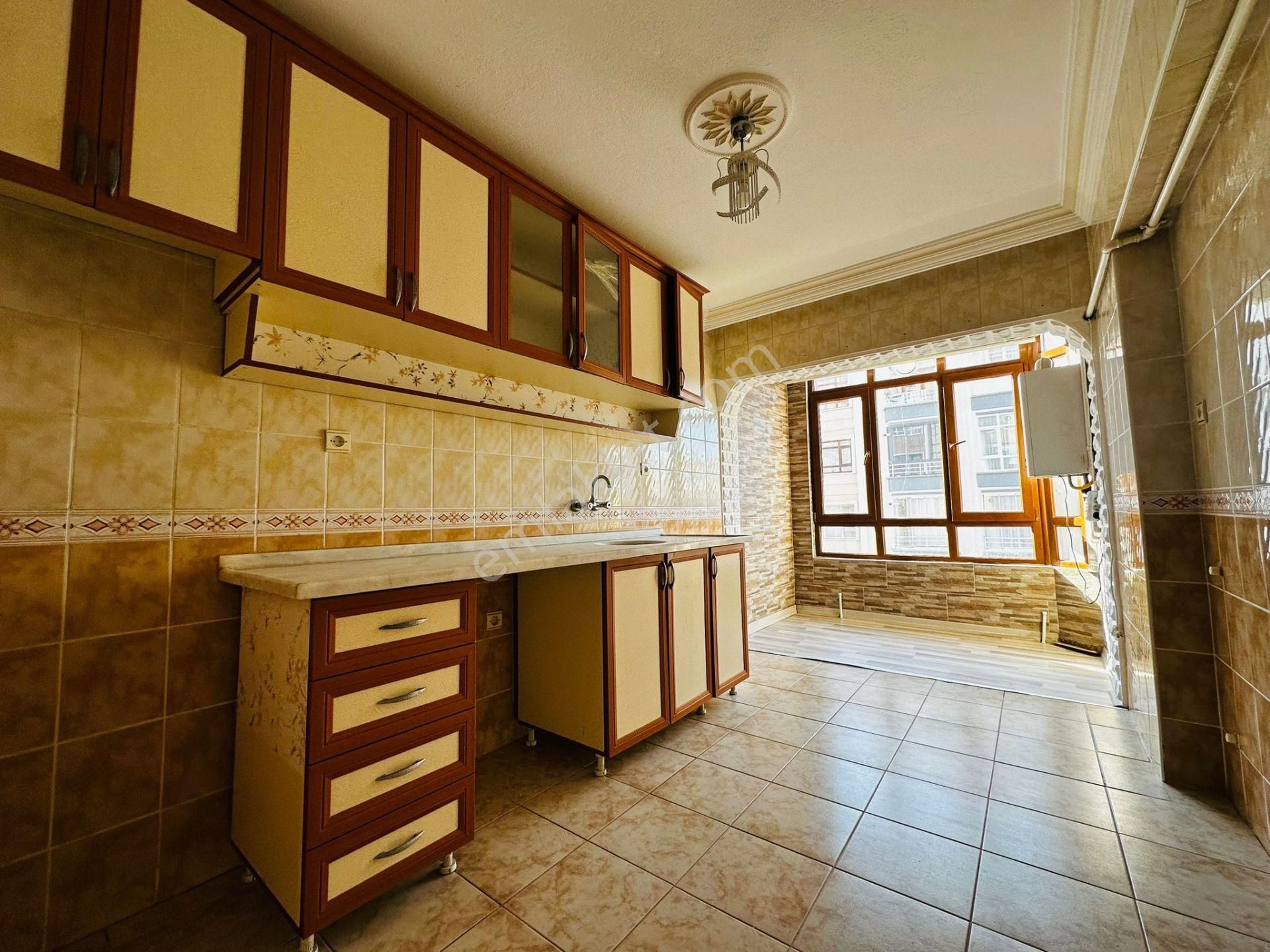 Kalecik Emlak'tan Satılık Hastahane Yakını Cehpesi Açık Daire - Görsel 4