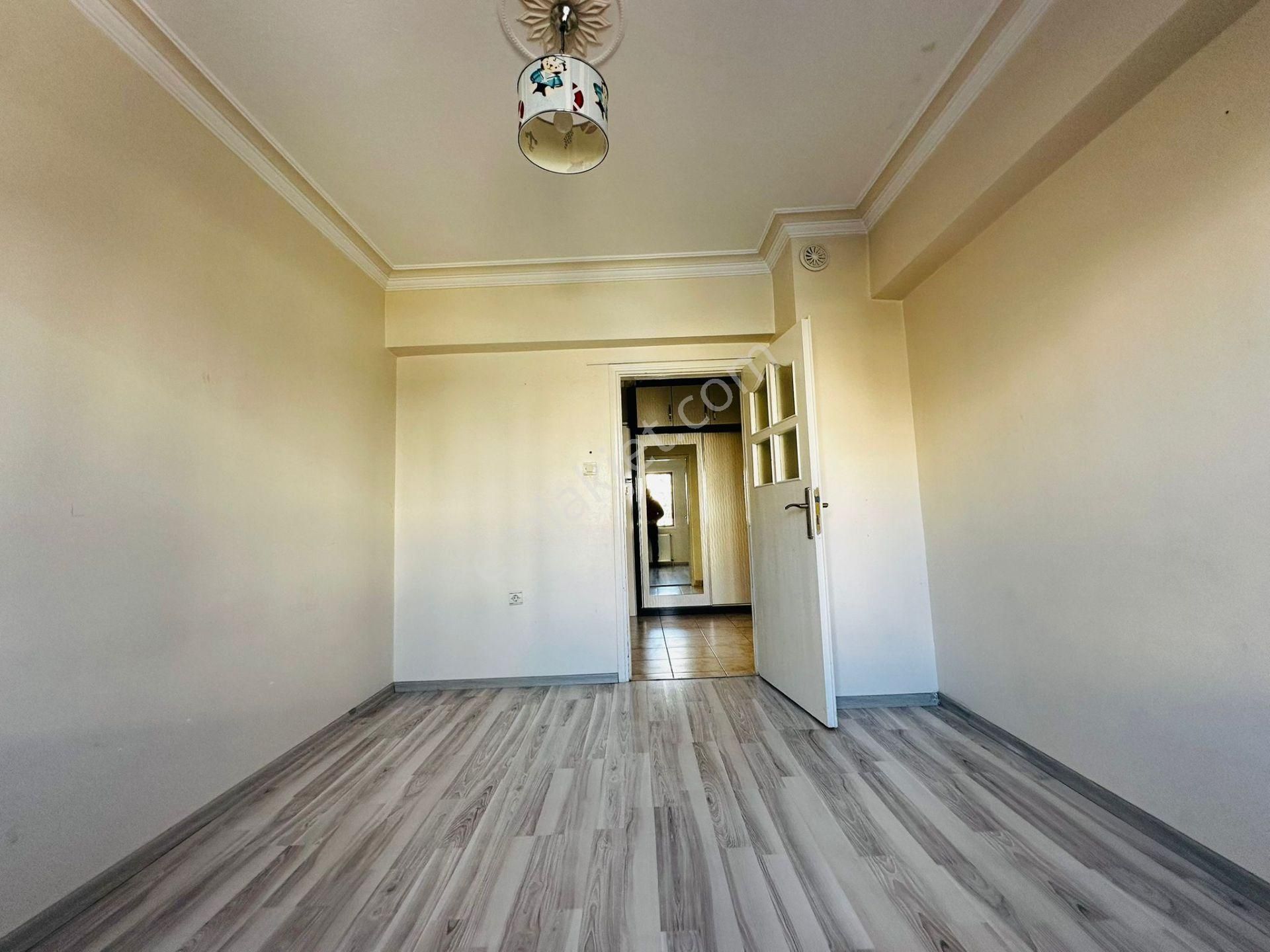 Kalecik Emlak'tan Satılık Hastahane Yakını Cehpesi Açık Daire - Görsel 12