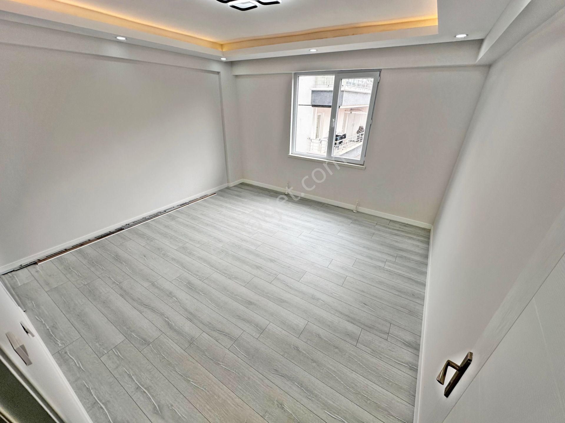 Keçiören'de Ön Cephede Ara Katta Sıfır Geniş 3+1 Daire - Görsel 9