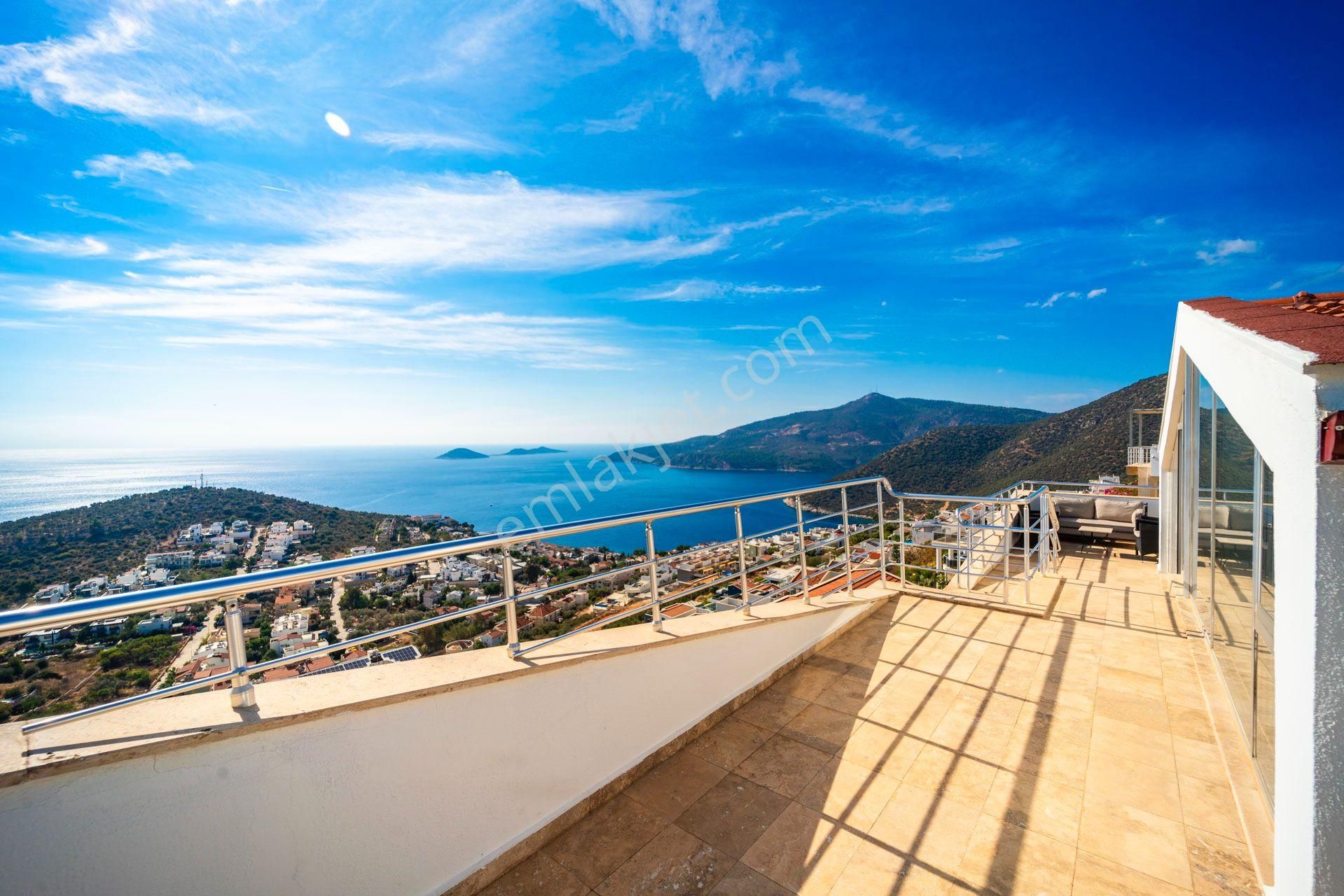 Kalkanda Muhteşem Deniz Manzaralı Modern Villa - Görsel 31