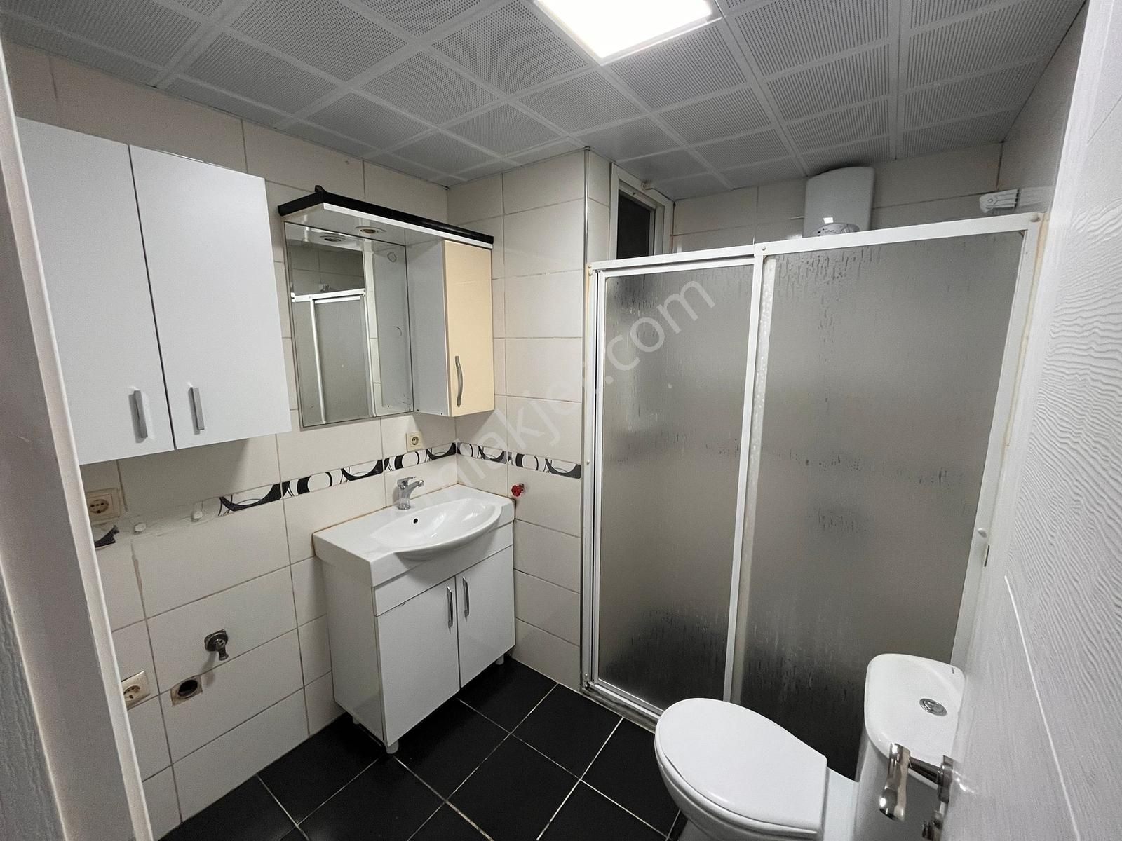 Remax Arma'dan Hasanağa Ve İibf'ye Yürüme Mesafesi 2+1 Kiralık - Görsel 12