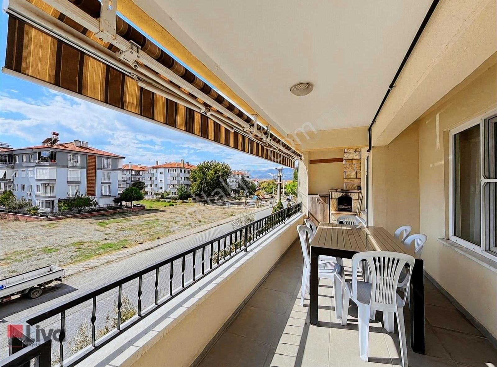 Livadan Akçay Altınkum Sağlık Ocağı Karşısı Eşyalı Kiralık - Görsel 9