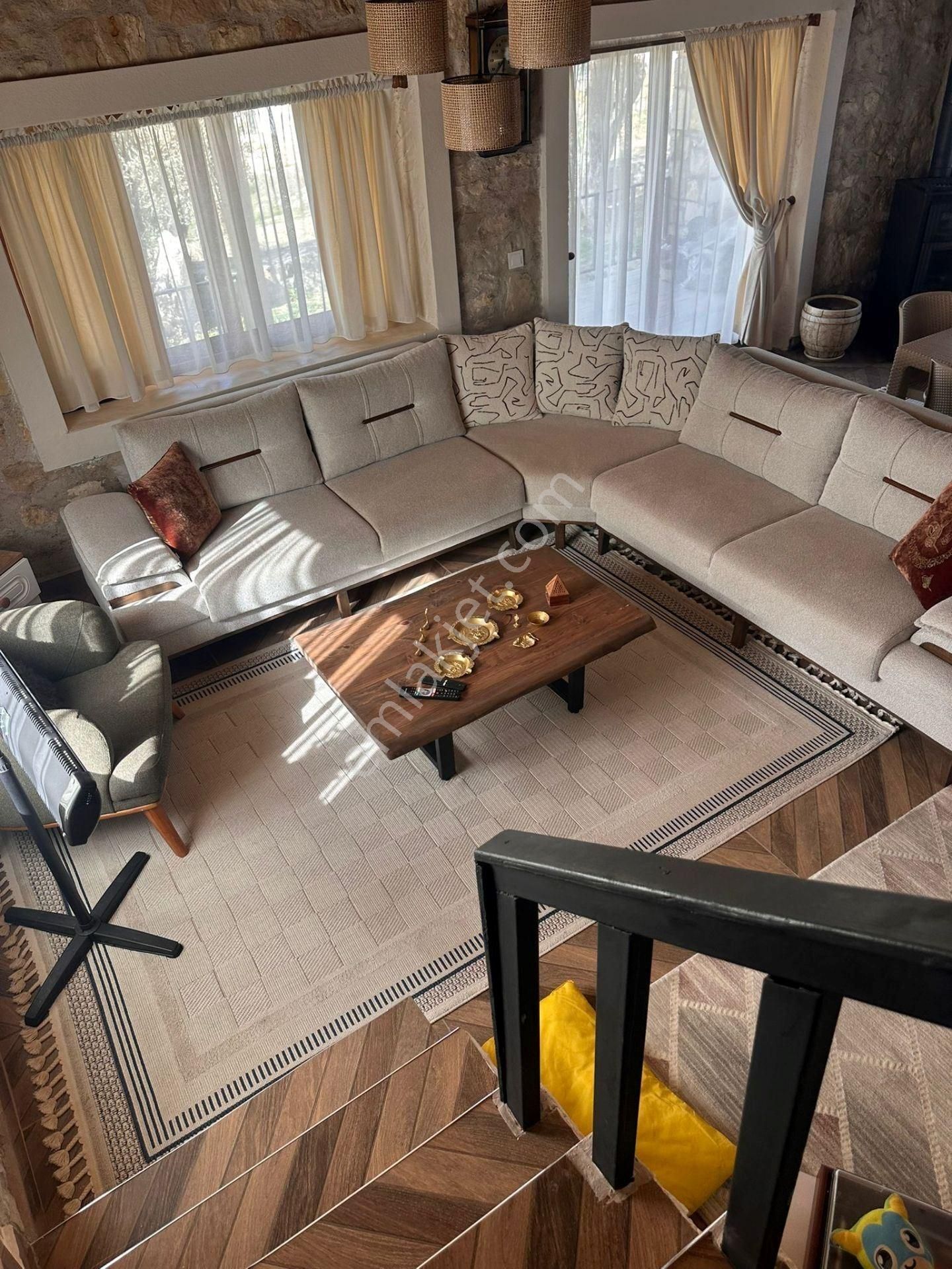 Hayal Ettiğiniz Taş Ev Bu Olabilir