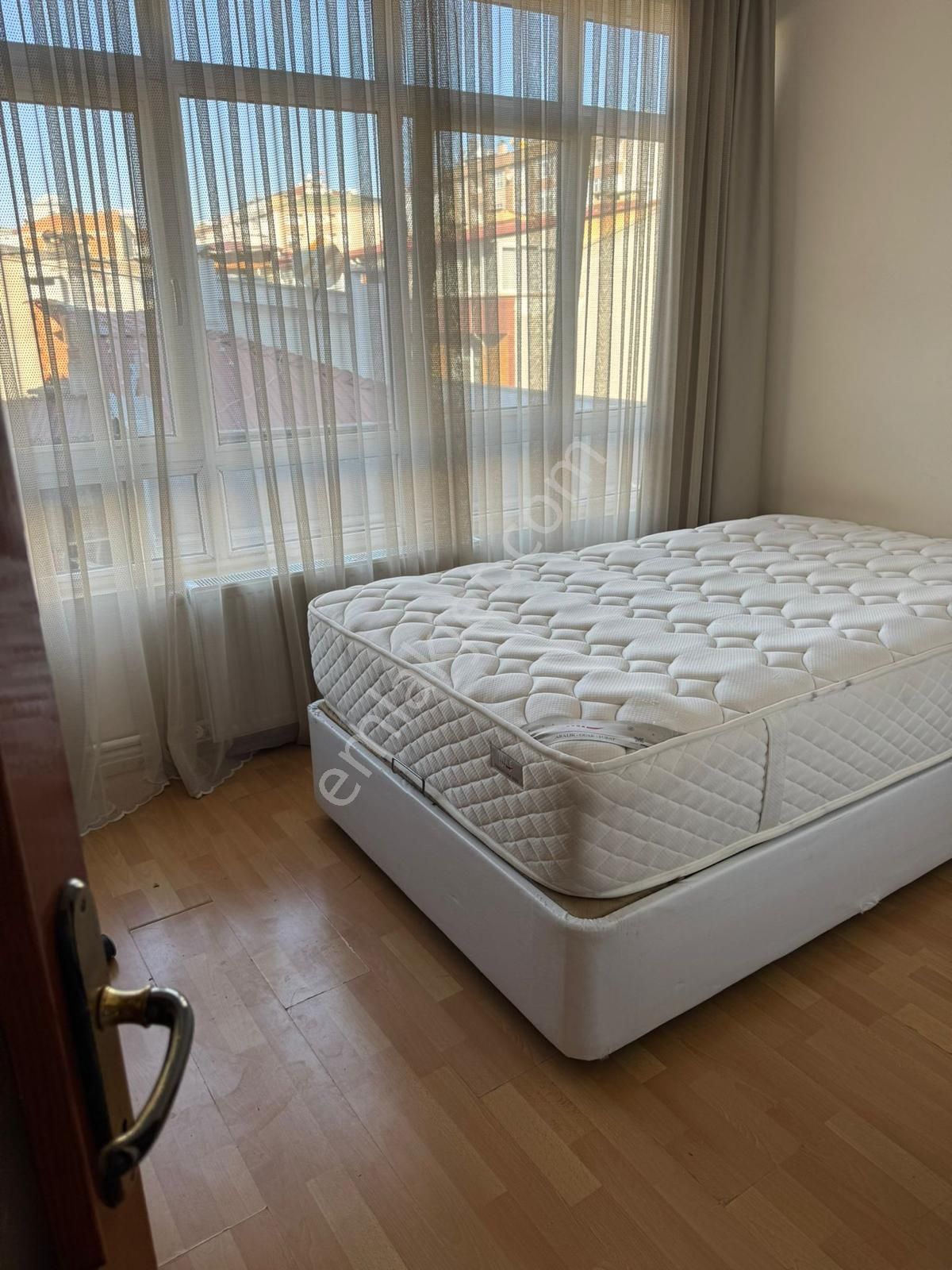 Ağabali Caddesi Üzeri Full Eşyalı Kiralık Daire - Görsel 13