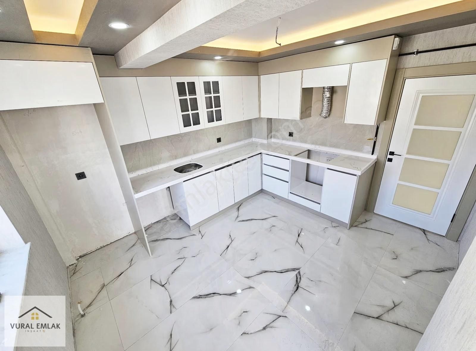 Vuraldan Yenikent'de Devasa Balkonlu 3+1 Ultra Lüx 0 Daire - Görsel 9