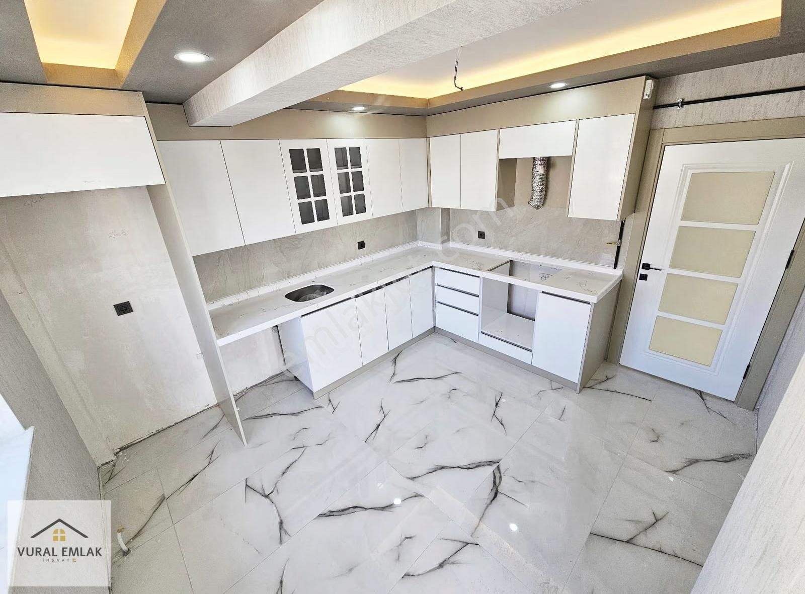 Vuraldan Yenikent'de Devasa Balkonlu 3+1 Ultra Lüx 0 Daire - Görsel 24