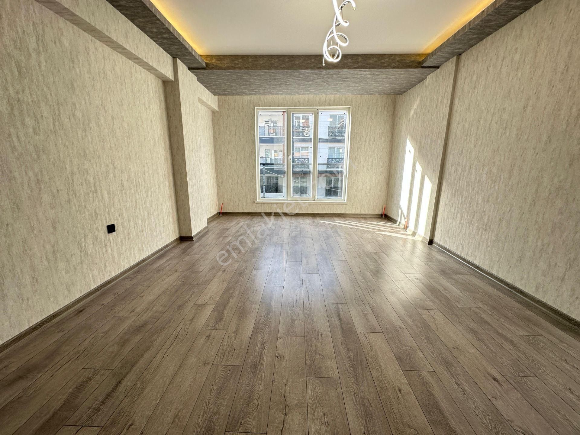 Eçiören'de Fiyatı Uygun Köşe Başı Ön Cephe Full Yapılı Sıfır 3+1 Daire - Görsel 12