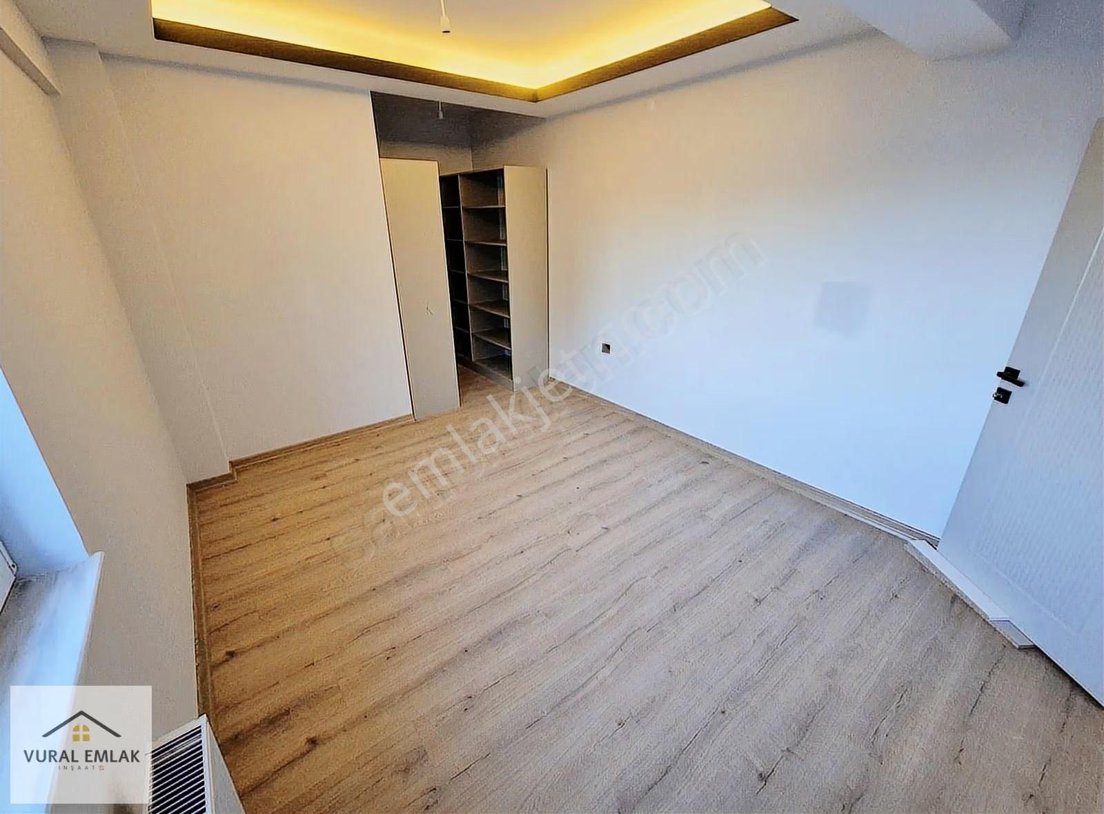 Vural'dan Kat Konumunda, Geniş, Kullanışlı, G. Odalı 2+1 Daire - Görsel 15