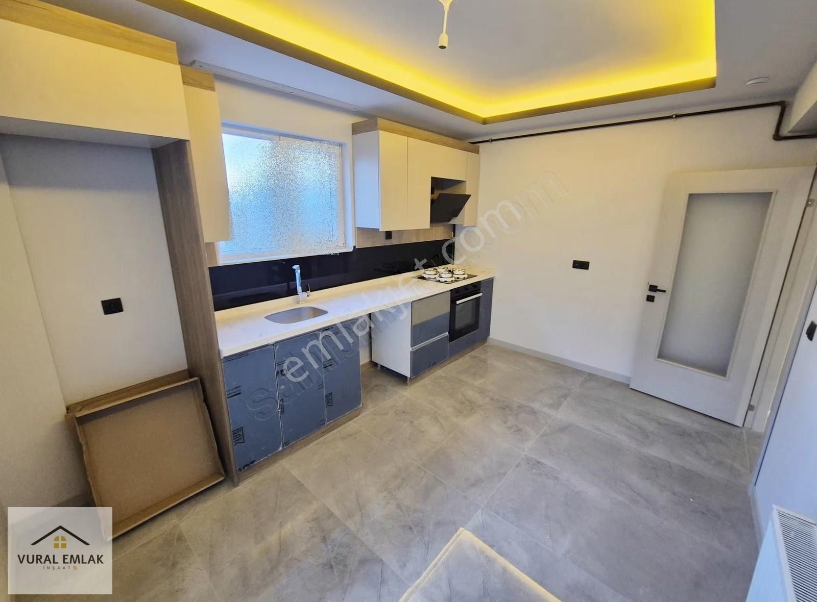 Vural'dan Kat Konumunda, Geniş, Kullanışlı, G. Odalı 2+1 Daire - Görsel 22
