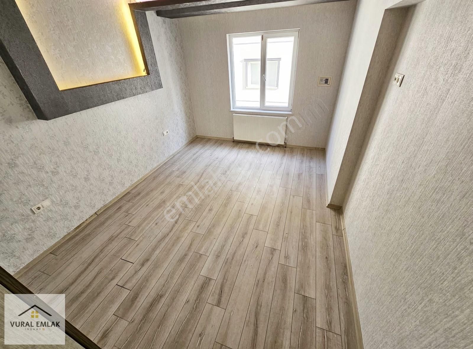 Vural'dan Devasa Genişlikte, Çift Cam Balkonlu, Full Yapılı - Görsel 19