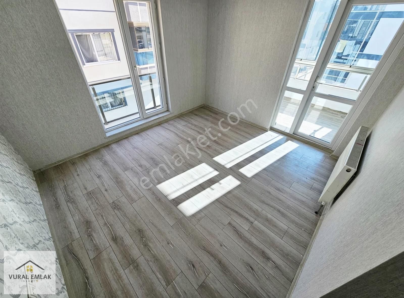 Vural'dan Devasa Genişlikte, Çift Cam Balkonlu, Full Yapılı - Görsel 26