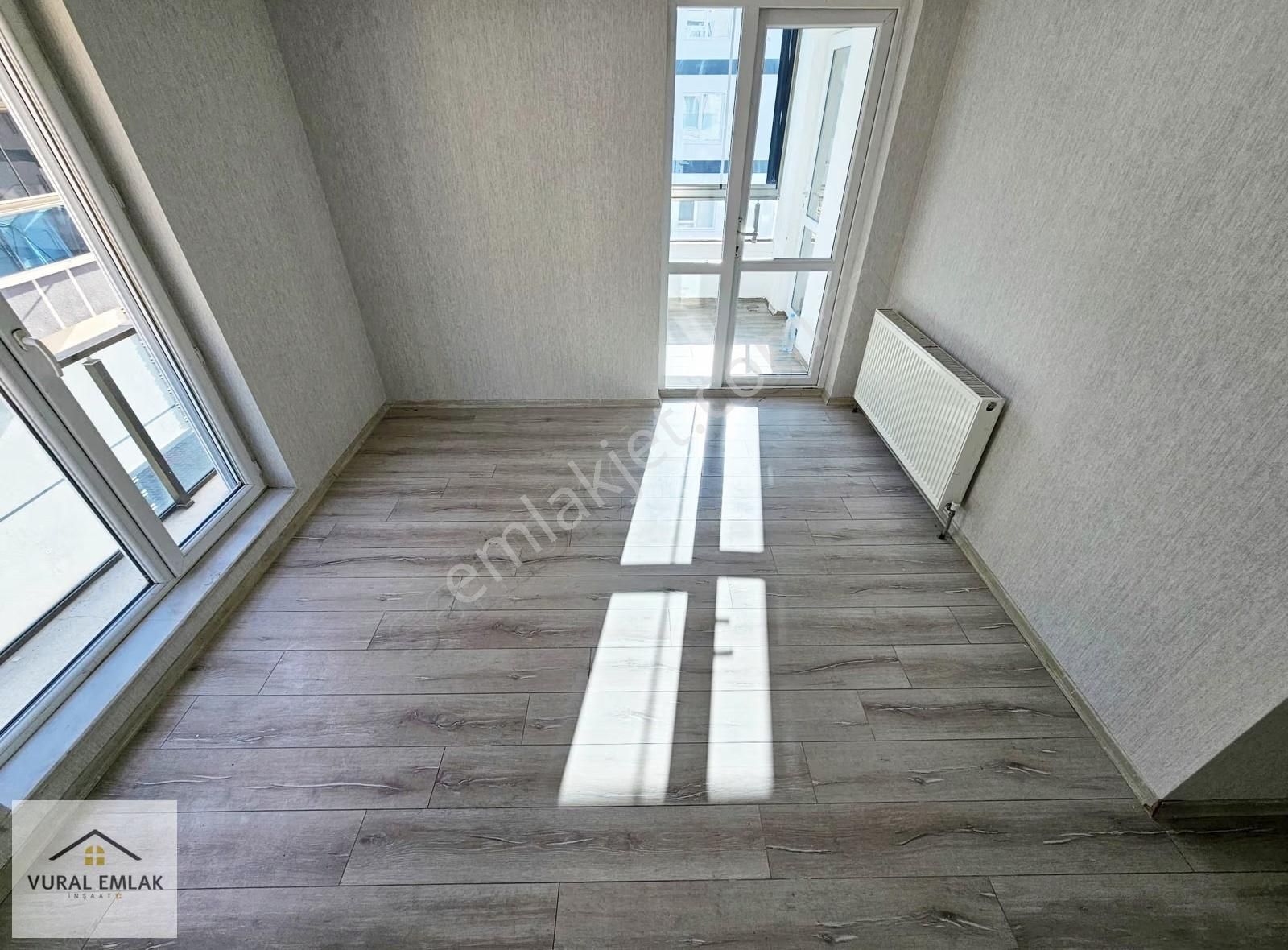 Vural'dan Devasa Genişlikte, Çift Cam Balkonlu, Full Yapılı - Görsel 9