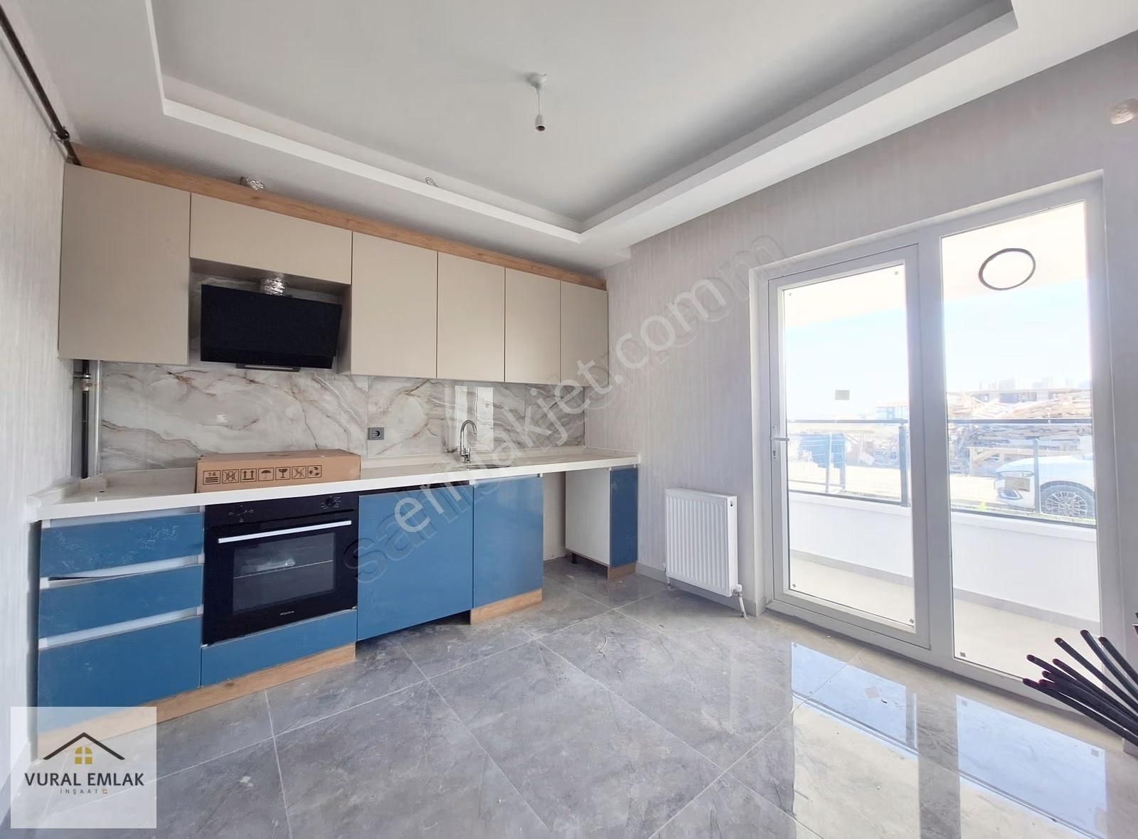 Vuraldan 29 Ekim Mh Gözde Dairesi 2+1 İskanlı Geniş Oturumlu Ful