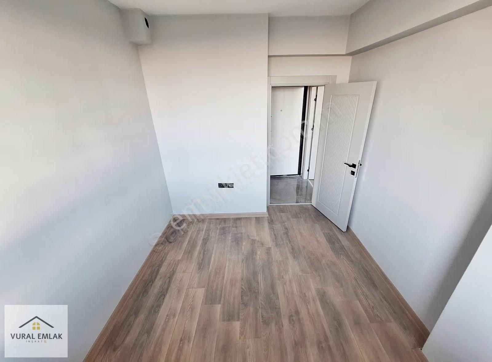 Vuraldan 29 Ekim Mh Gözde Dairesi 2+1 İskanlı Geniş Oturumlu Ful - Görsel 12