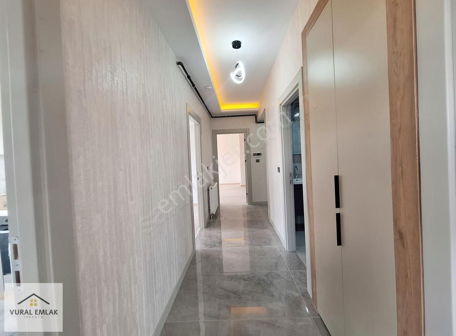 Vuraldan 29 Ekim Mh Gözde Dairesi 2+1 İskanlı Geniş Oturumlu Ful - Görsel 5