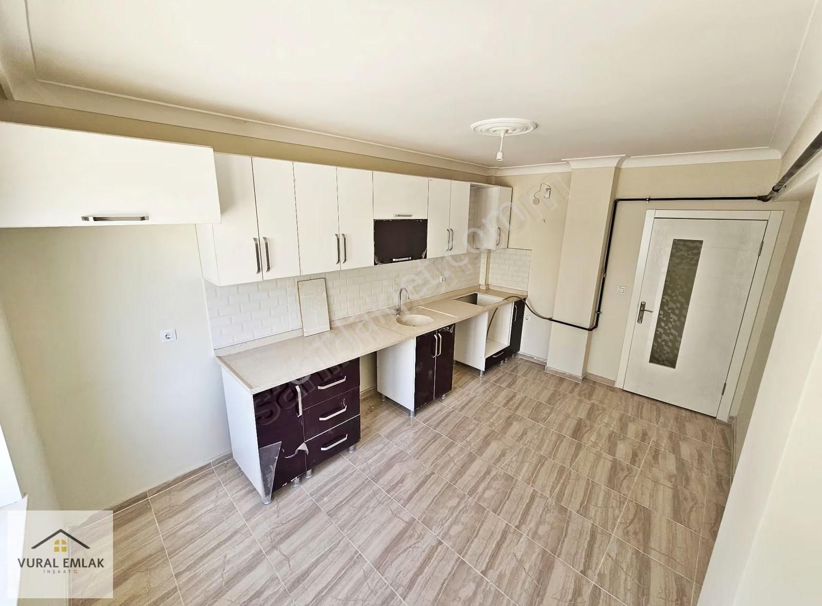 Vural'dan Ara Katta 3+1, İskanlı, Geniş Yapılı Daire - Görsel 19