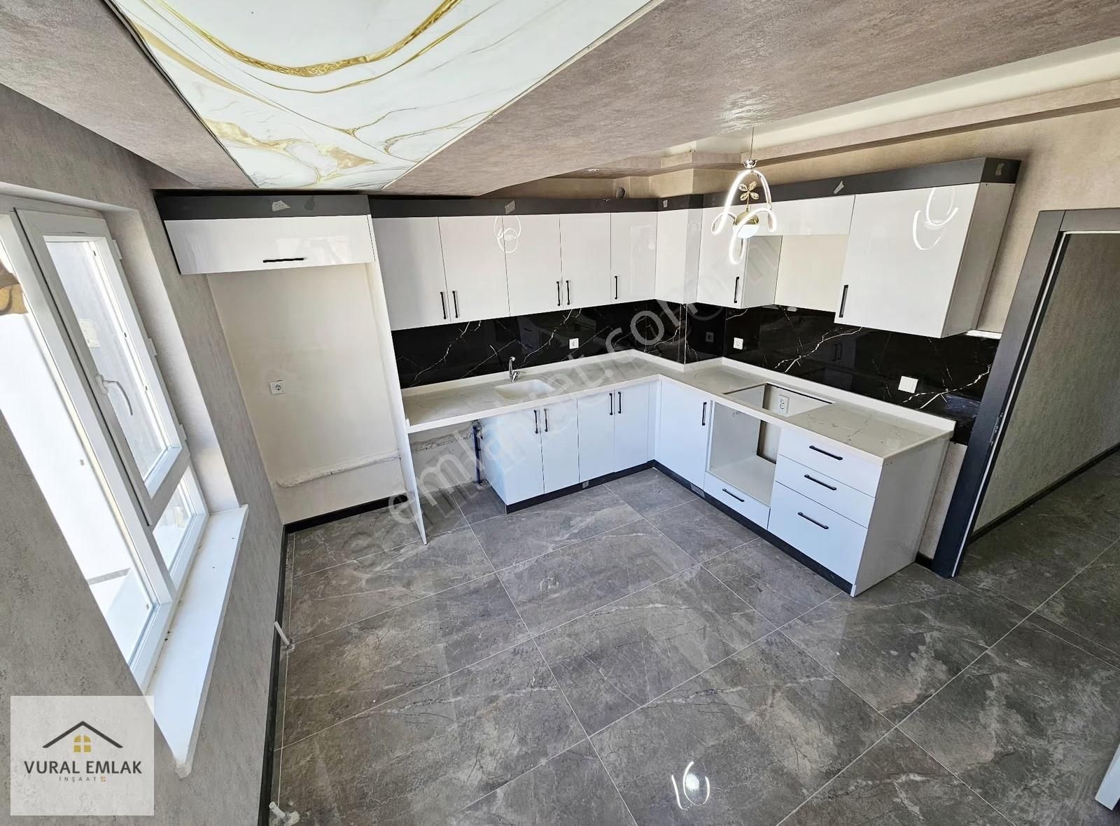 Vural'dan 4+1, İskanlı, Geniş Oturuma Sahip 4+1 Sıfır Daire - Görsel 10