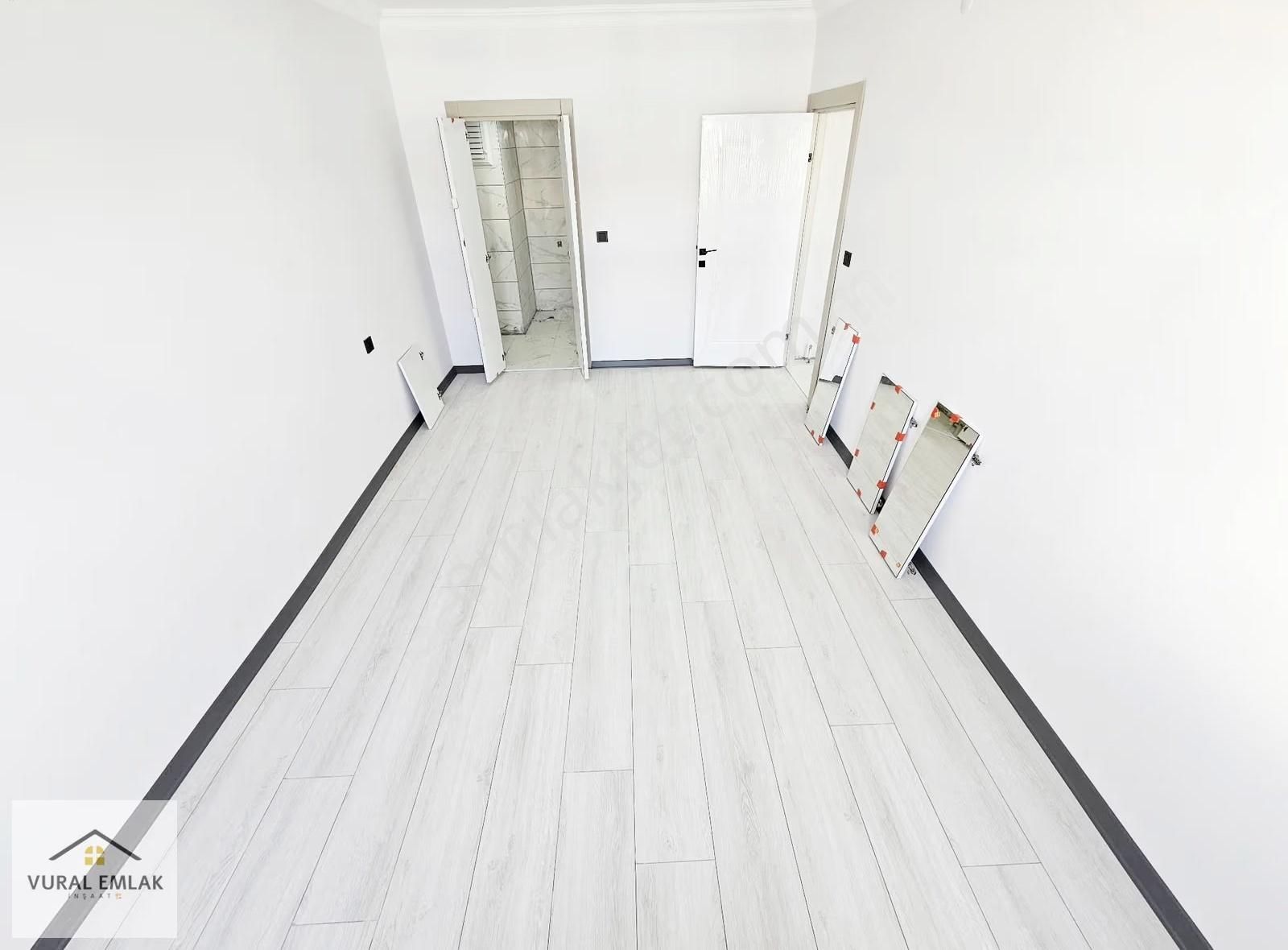 Vural'dan Ara Katta, Teras Balkonlu E. Banyolu 2+1 Fırsat Daire - Görsel 18