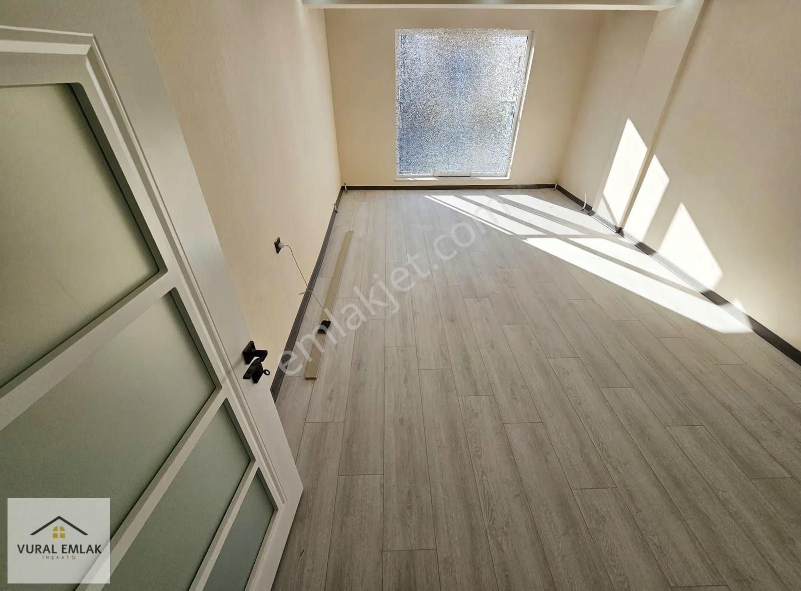 Vural'dan Ara Katta, Teras Balkonlu E. Banyolu 2+1 Fırsat Daire - Görsel 22