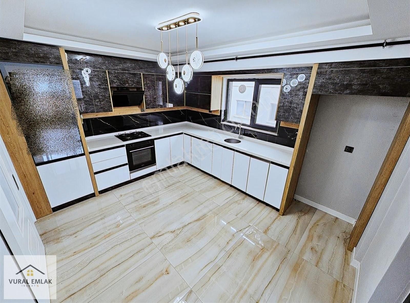 Vural'dan Full Yapılı Masrafsız İskanlı 3+1 Ultra Lüx Daire - Görsel 27