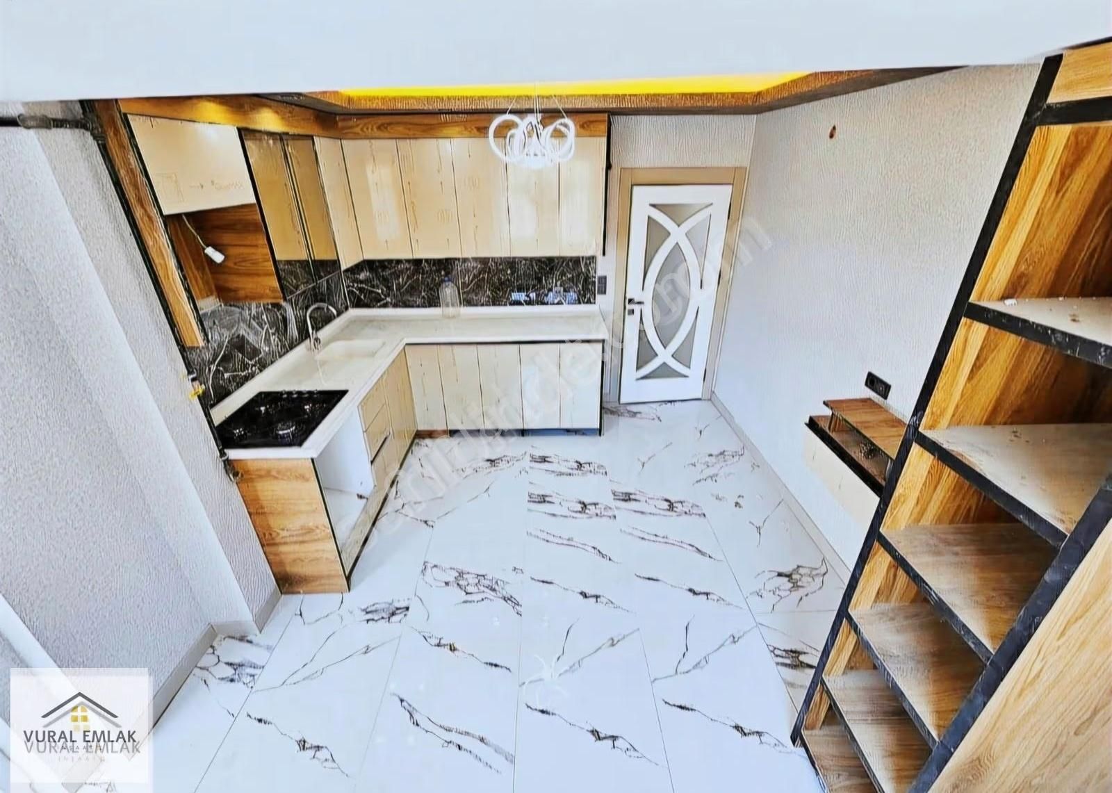 Vural'dan 4+1 Geniş Konseptli, Çift Balkonlu Full + Full 0 Daire - Görsel 11