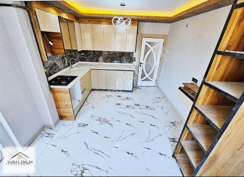 Vural'dan 4+1 Geniş Konseptli, Çift Balkonlu Full + Full 0 Daire