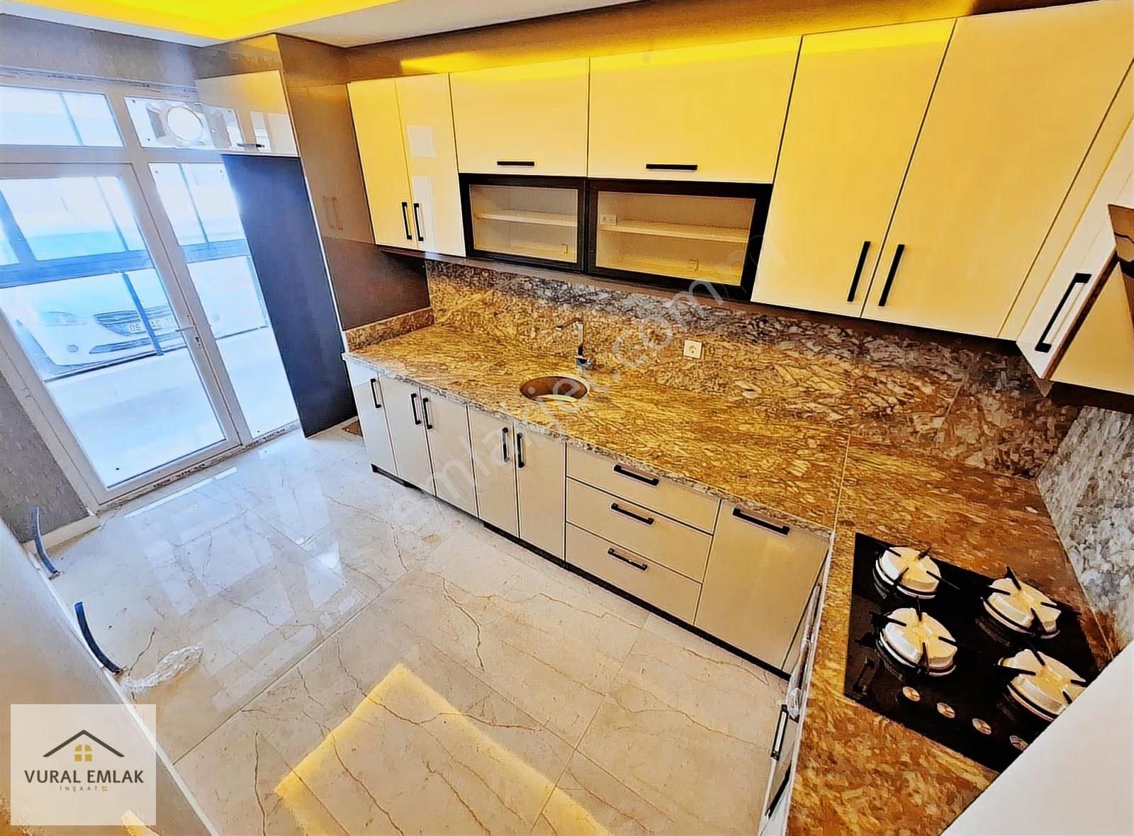 Vural'dan Menderes Mahallesinde 3+1 Şık Tasarımlı Sıfır Daire - Görsel 10