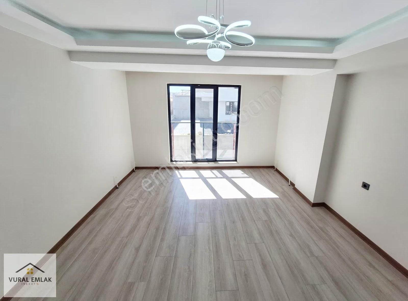 Vural'dan Okullar Bölgesinde 3+1 Geniş Tasarına Sahip Daire - Görsel 5