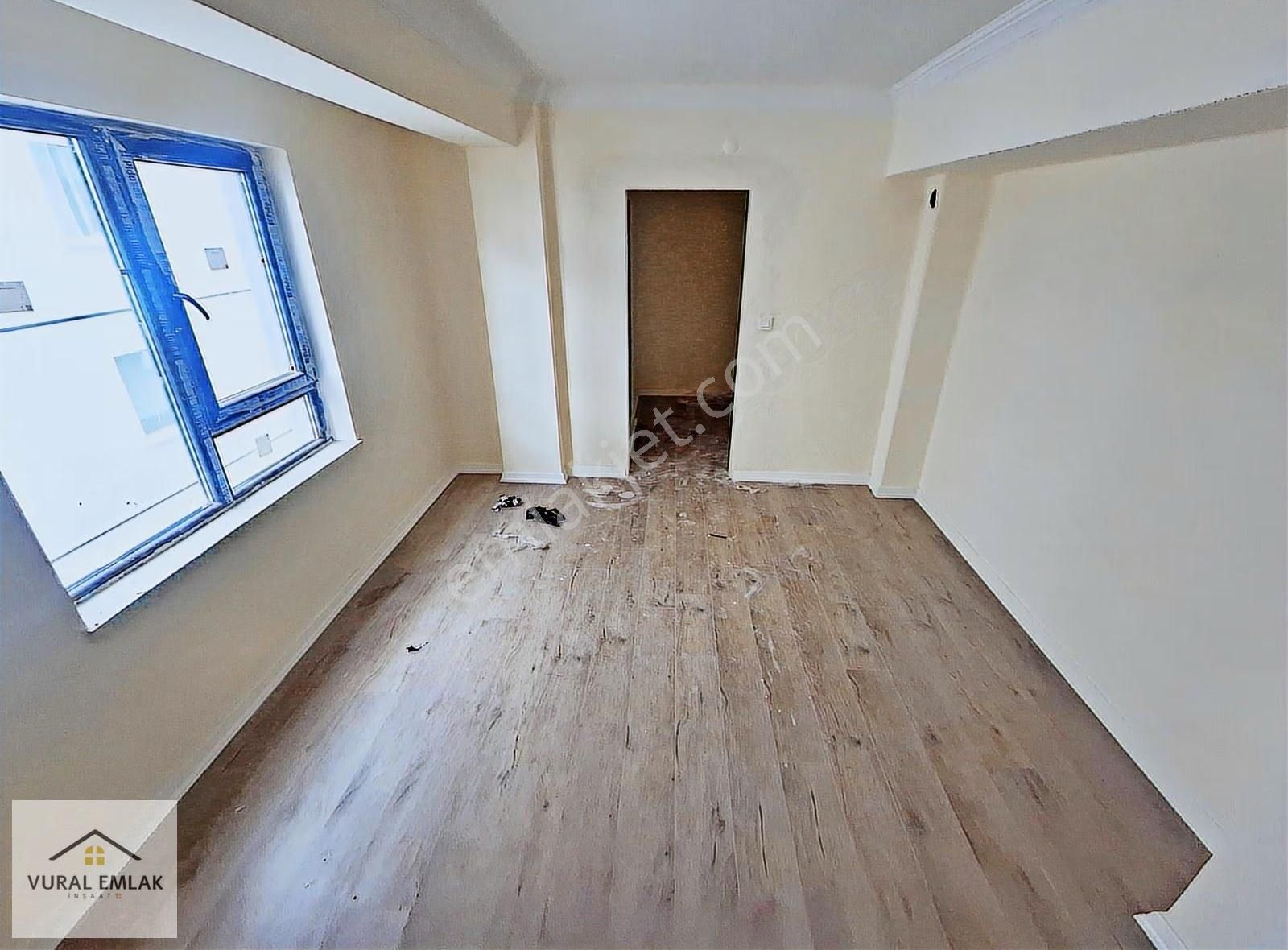 Vural'dan Okullar Bölgesinde, Geniş Kullanışlı 3+1 Fırsat Daire - Görsel 31