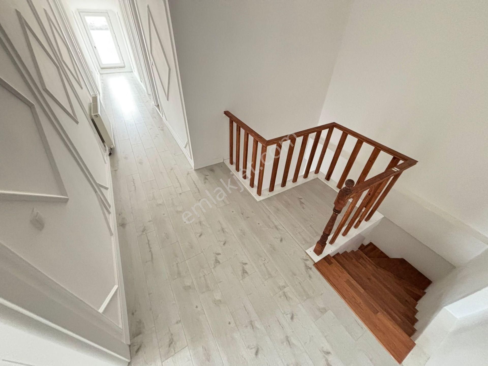 Mera Emlaktan Kadıköy Mh. Havuzlu K.otoparklı 6+1 Dubleks Daire - Görsel 35