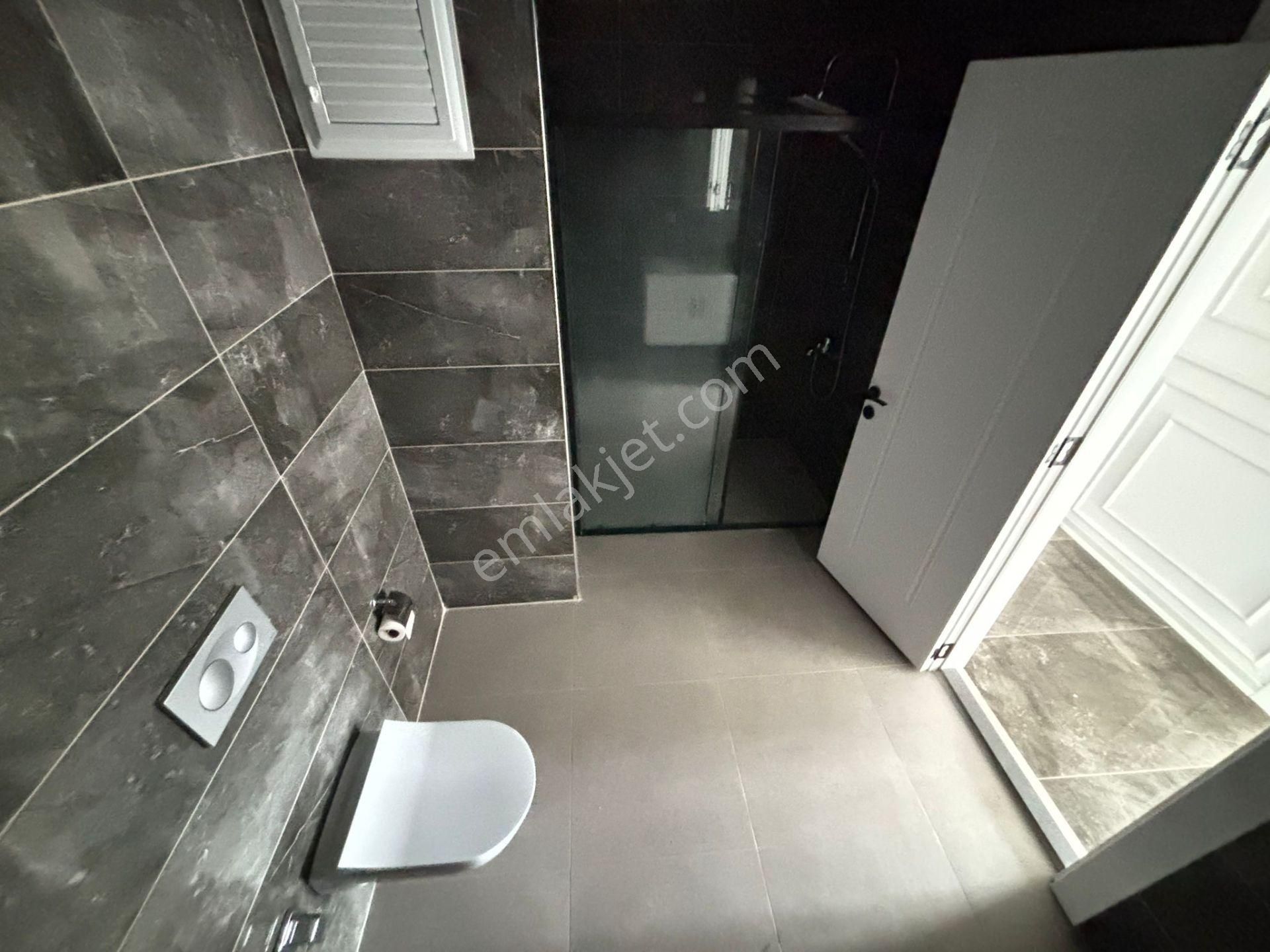 Mera Emlaktan Kadıköy Mh. Havuzlu K.otoparklı 6+1 Dubleks Daire - Görsel 30