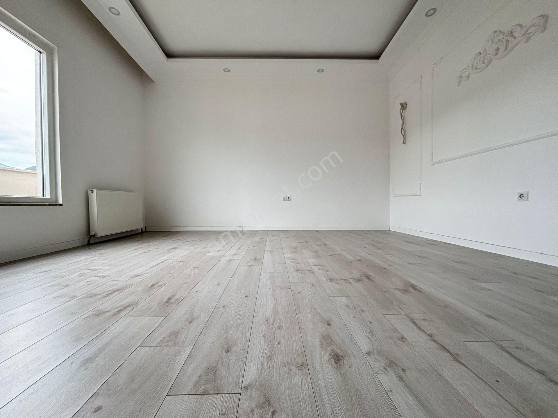 Mera Emlaktan Kadıköy Mh. Havuzlu K.otoparklı 6+1 Dubleks Daire - Görsel 32