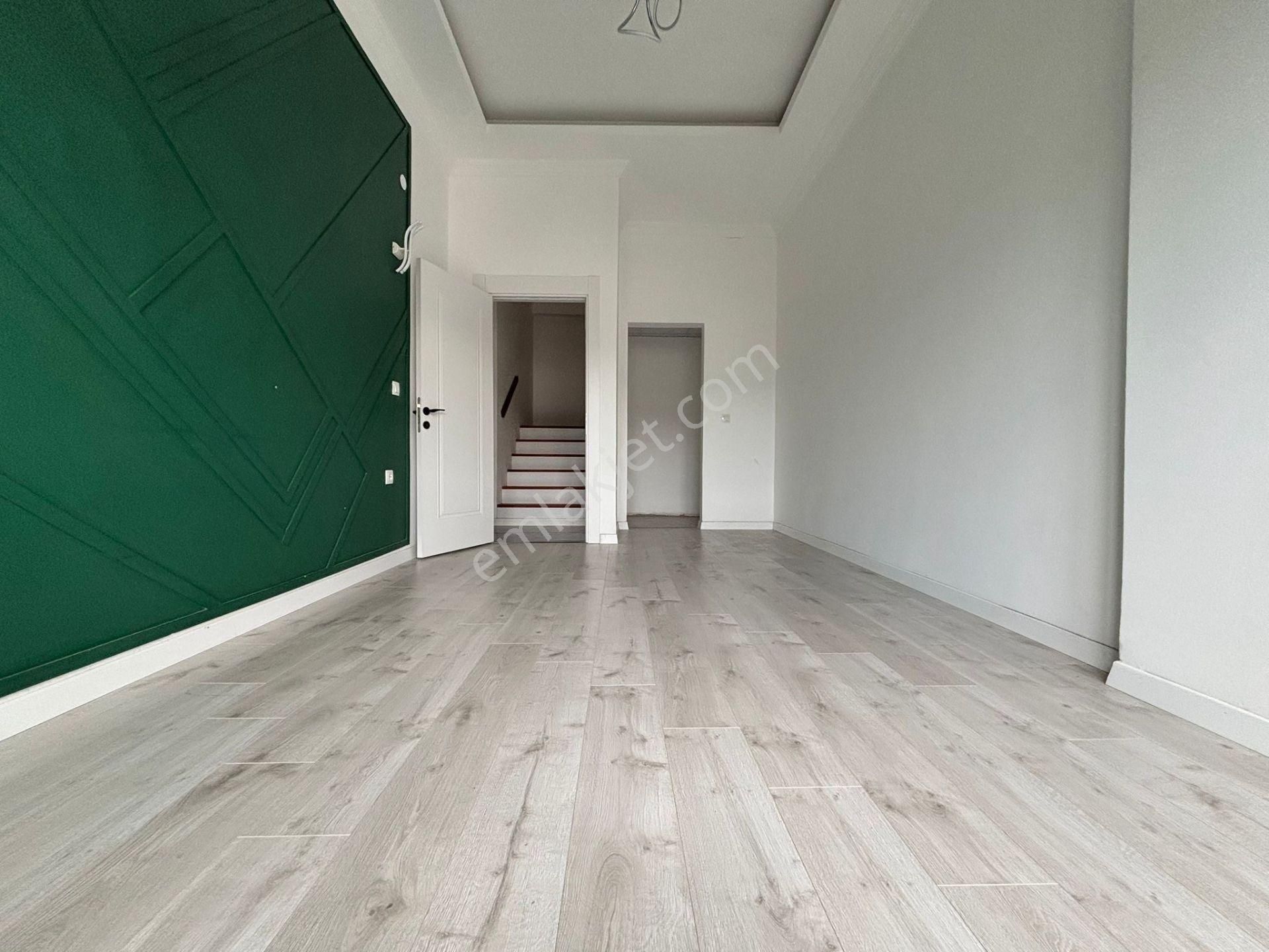 Mera Emlaktan Kadıköy Mh. Havuzlu K.otoparklı 6+1 Dubleks Daire - Görsel 12