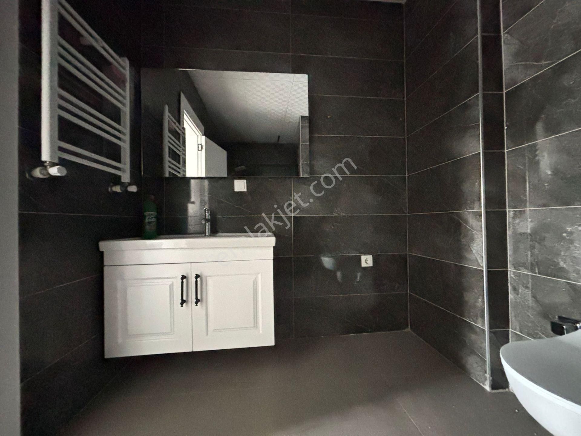 Mera Emlaktan Kadıköy Mh. Havuzlu K.otoparklı 6+1 Dubleks Daire - Görsel 33