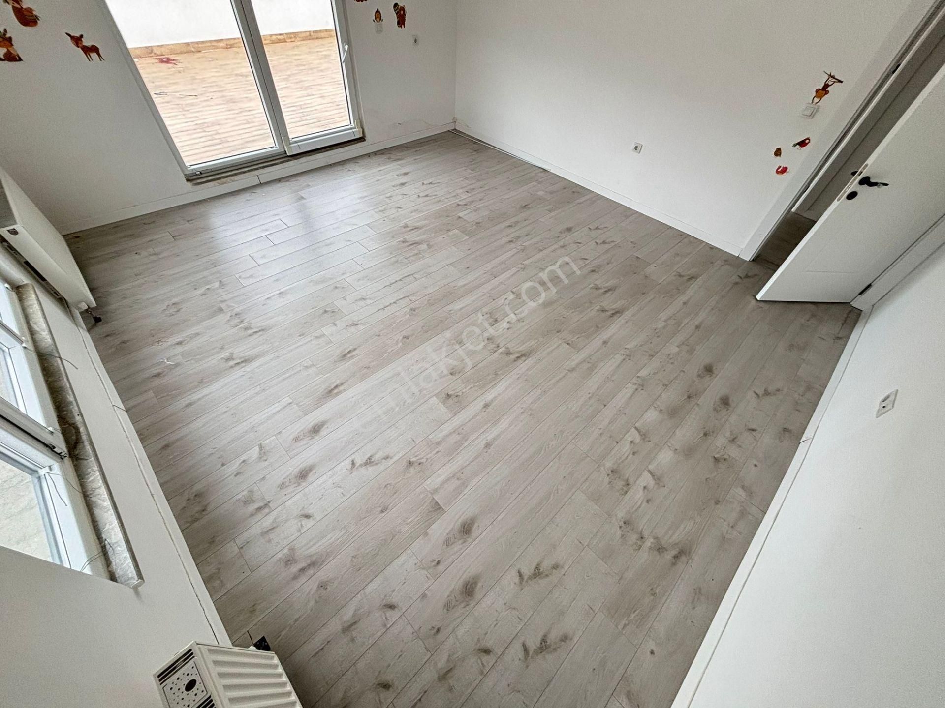 Mera Emlaktan Kadıköy Mh. Havuzlu K.otoparklı 6+1 Dubleks Daire - Görsel 14