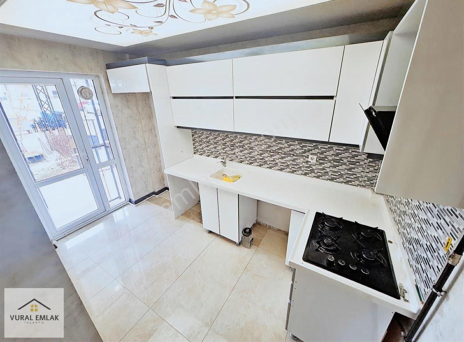 Vural Emlaktan 2+1 İskanlı Ultra Lüx Menderesin Göbeğinde 120m2