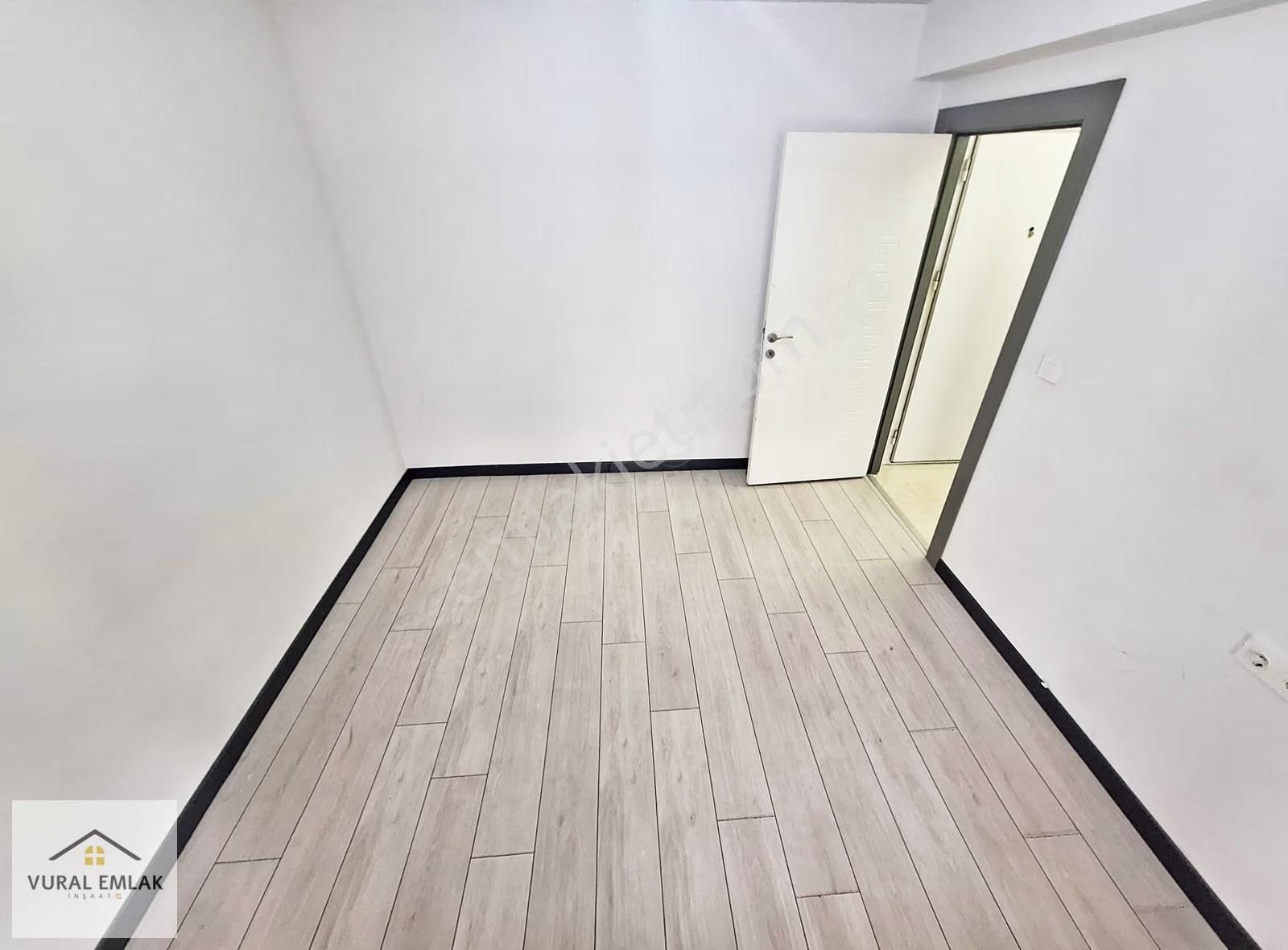 Vural Emlaktan 2+1 İskanlı Ultra Lüx Menderesin Göbeğinde 120m2 - Görsel 6