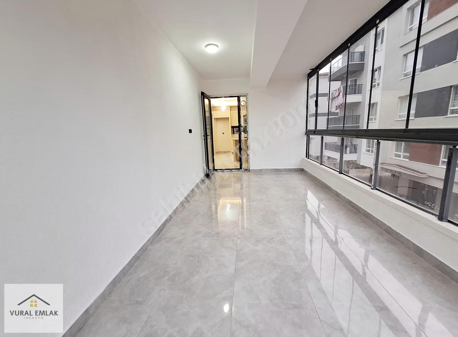 Vural,dan %80 Kredi İmkanı Ada Mutfaklı Şık Tasarım 4+1 İskanlı - Görsel 4