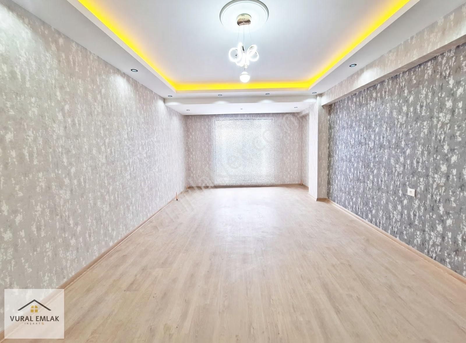 Vural'dan Okullar Bölgesinde Çift Balkonlu Kullanışlı (0) Daire - Görsel 32