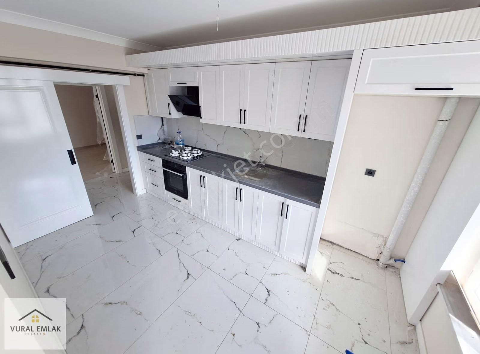 Vural Emlaktan 3+1 İskanlı Y.giriş %50 Kredili Menderes Mh Acill - Görsel 24