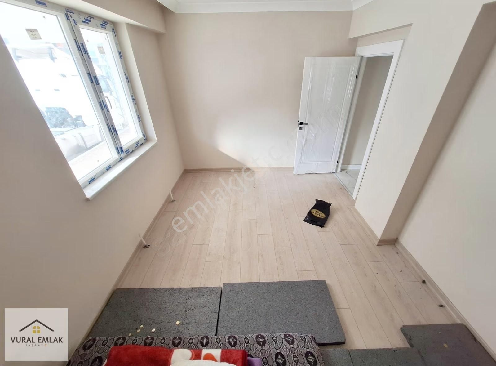 Vural Emlaktan 3+1 İskanlı Y.giriş %50 Kredili Menderes Mh Acill - Görsel 3