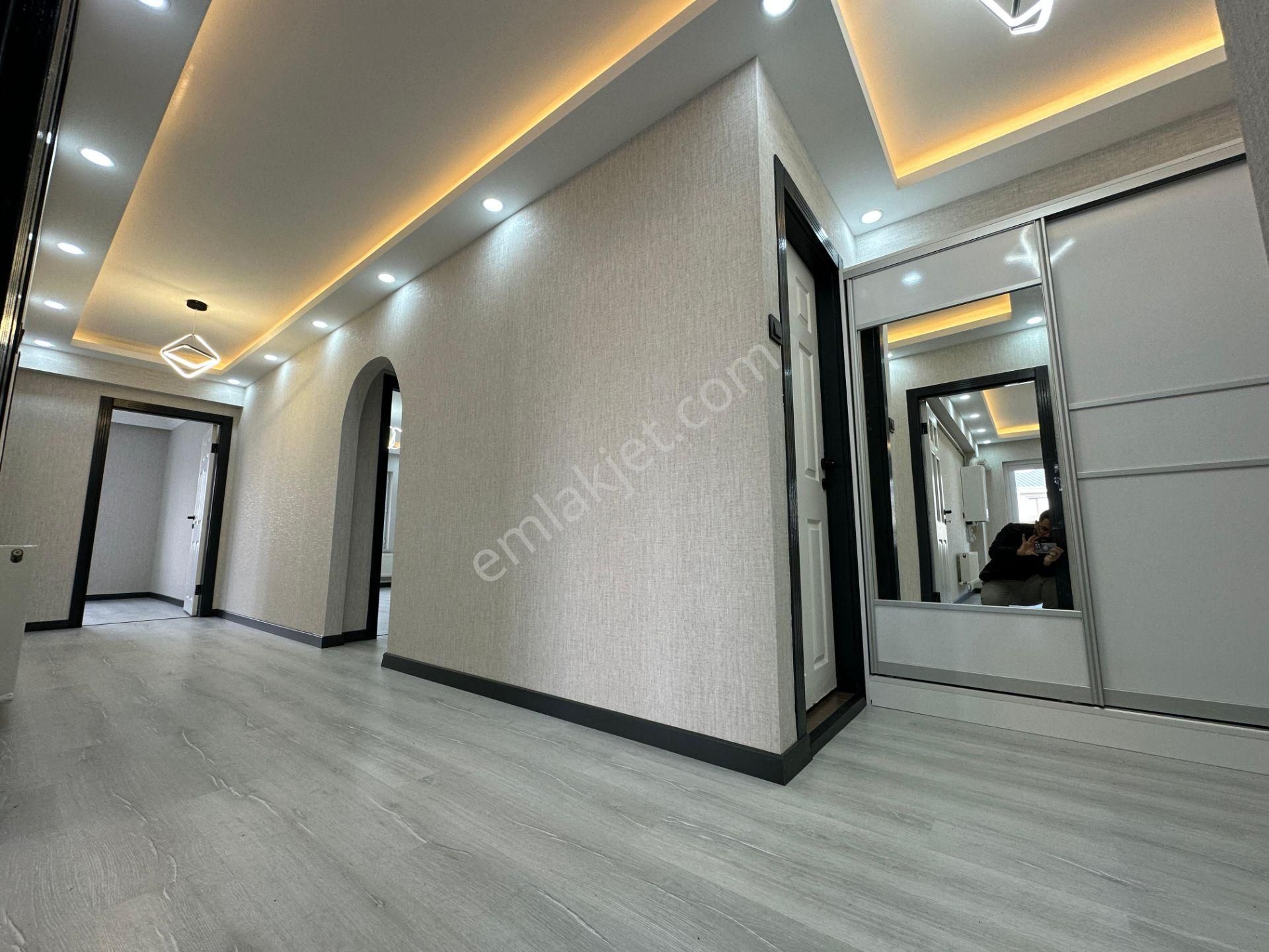 Keçiören_de _mükemmel Konum _süper _genişlik _çift _banyolu 3+1_daire - Görsel 3