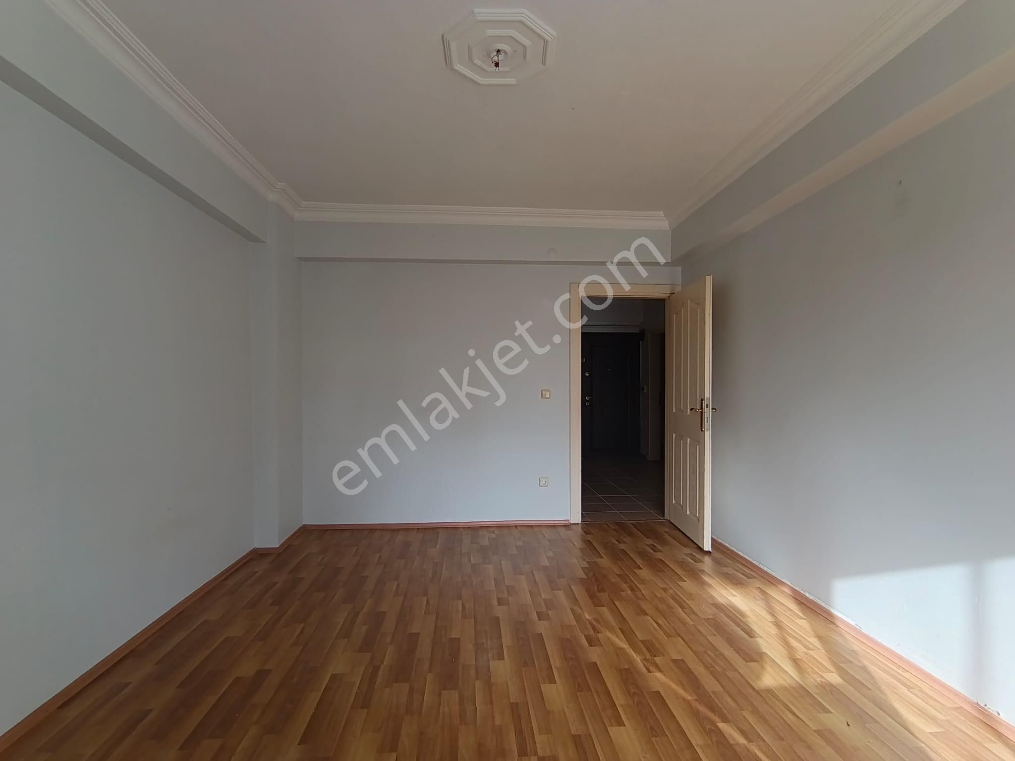 Çekmeköy Hamidiye Mh Mira Evlerine Komşu Kiralık 3+1 130m² Daire - Görsel 11