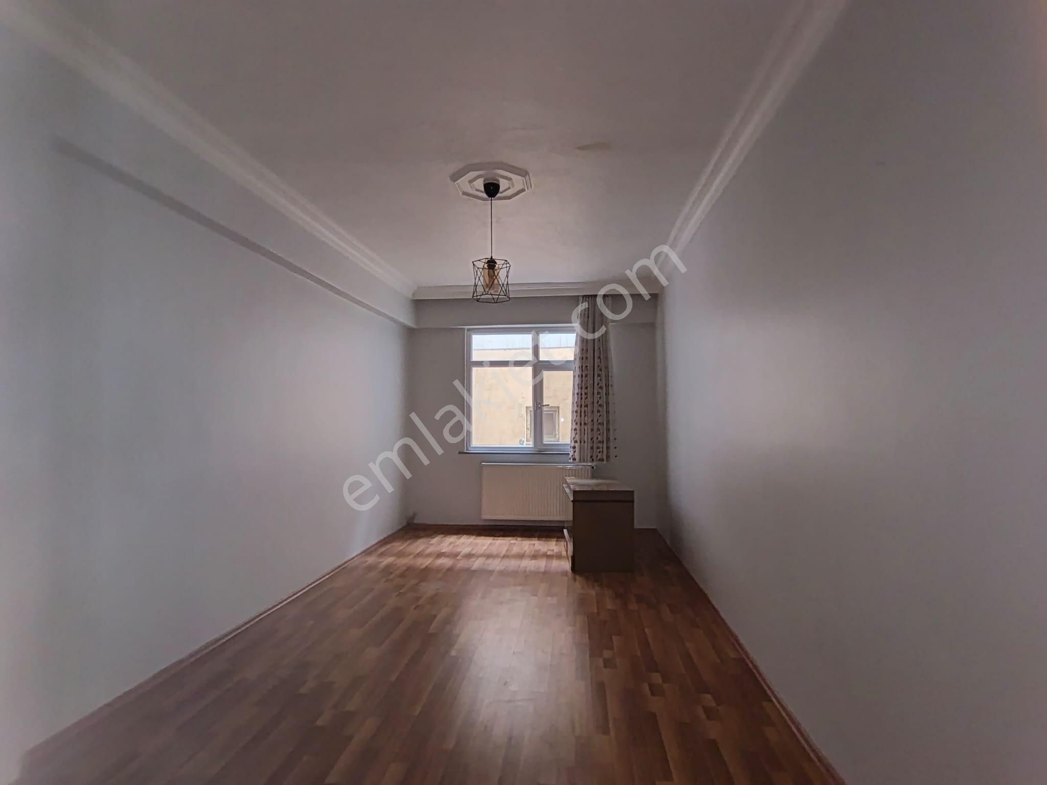 Çekmeköy Hamidiye Mh Mira Evlerine Komşu Kiralık 3+1 130m² Daire - Görsel 16