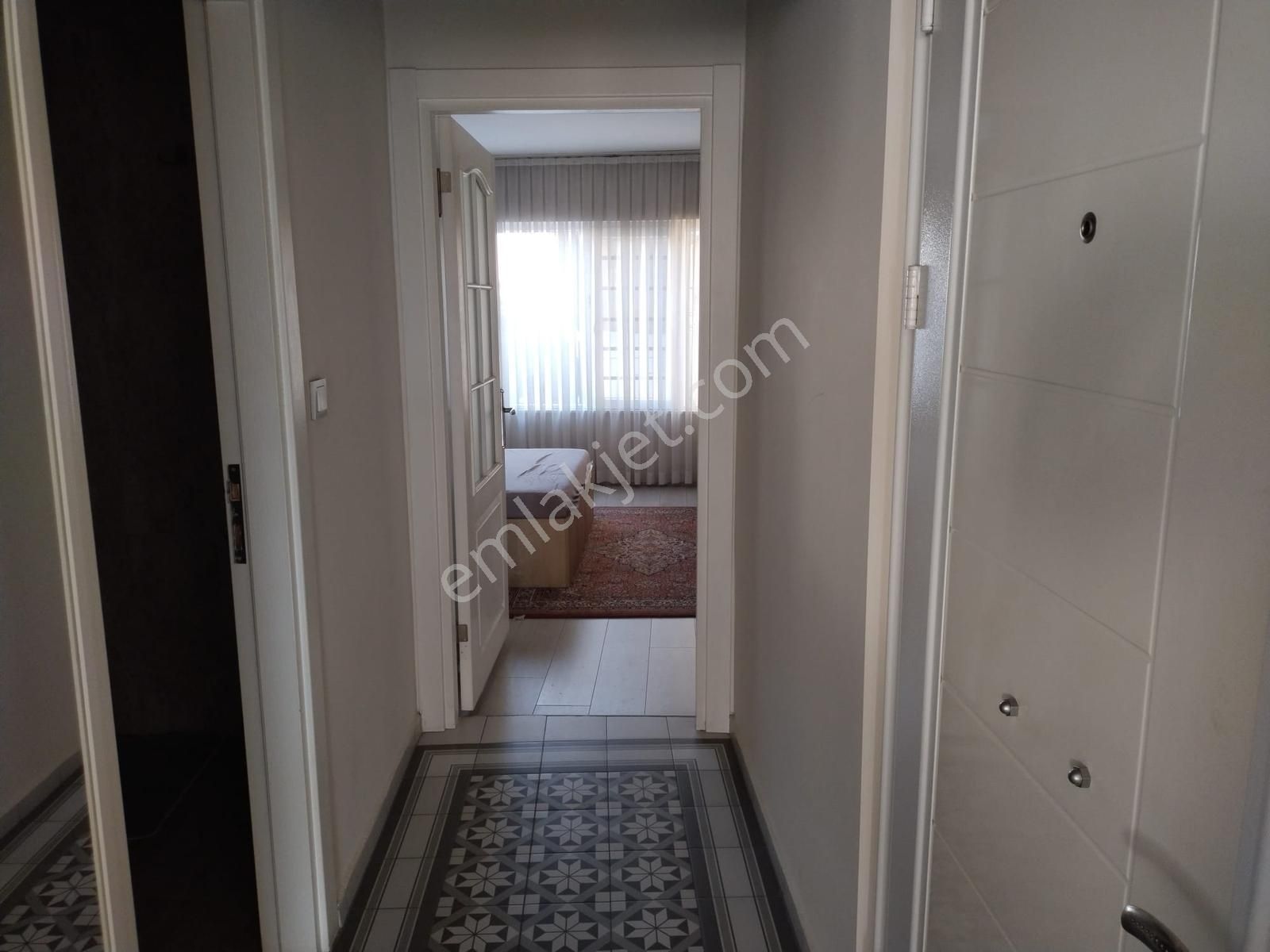 Üsküdar Merkezde Satılık, Full Eşyalı 1+1 Daire - Görsel 31