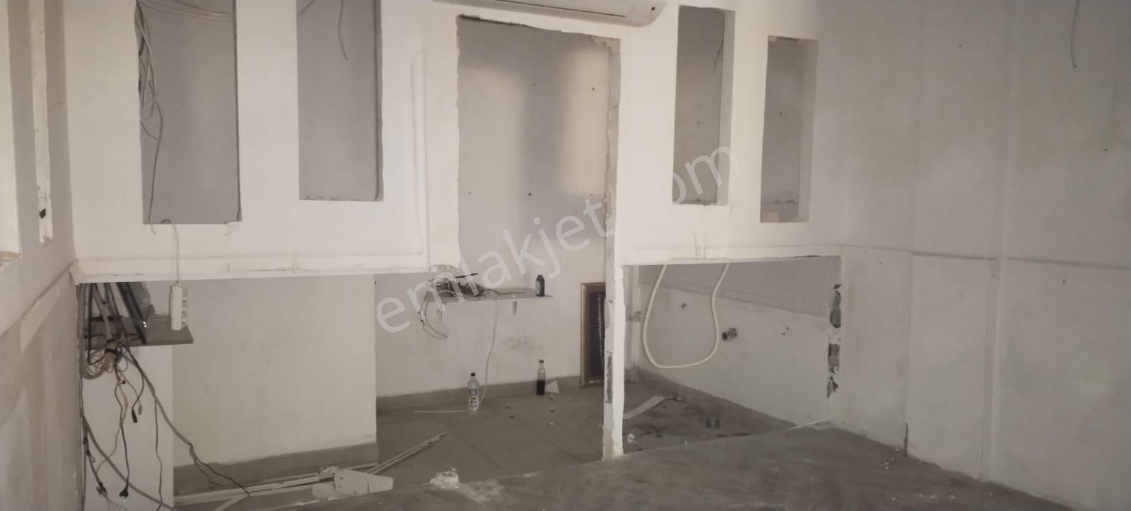 Kartal Ankara Caddesinde Kiralık 40 M2 Dükkan - Görsel 9