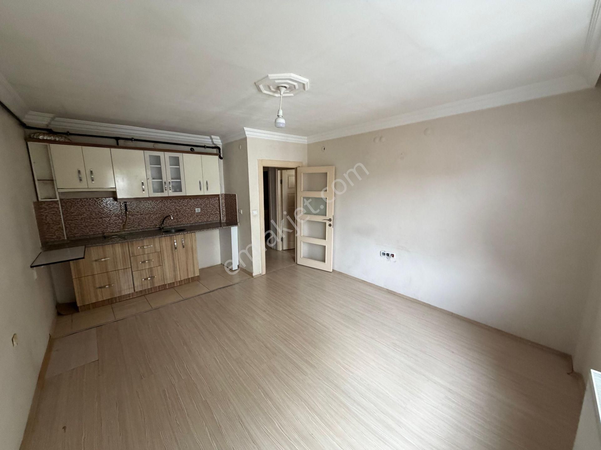 Akademi'den Kırmızıtoprak'ta Amerikan Mutfaklı Ara Kat 2+1