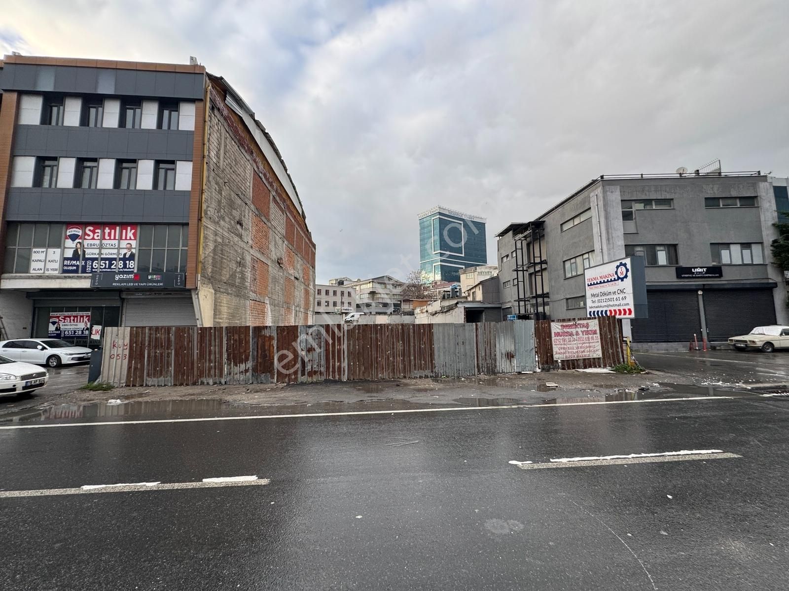 Bayrampaşa 1500m² İmarlı Arsa Çift Ana Cadde Üstü Çift Cephe